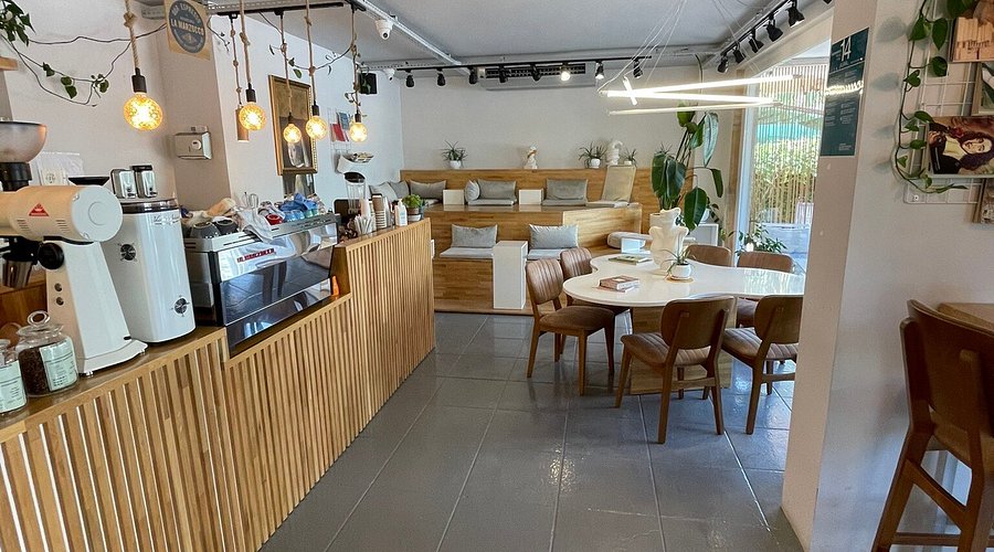 Lara’da Sakinliğin ve Kalitenin Adı: The Cozy Coffee House