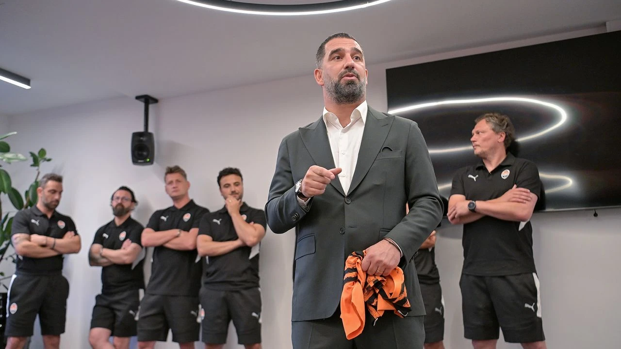 Arda Turan Ukrayna’da Tarih Yazıyor