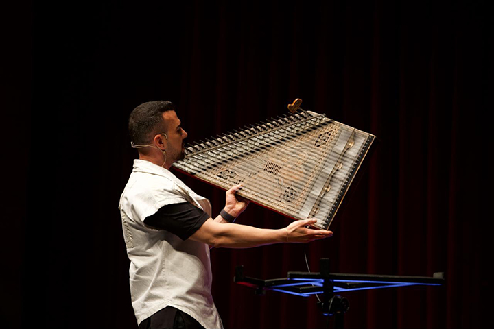 Kanunun Büyüsü TEDx Sahnesinde: Ahmet Baran, TEDxMersin’e Damga Vurdu